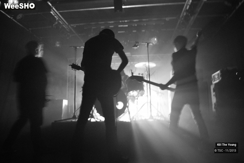 1/46 photos du spectacle Kill the Young
