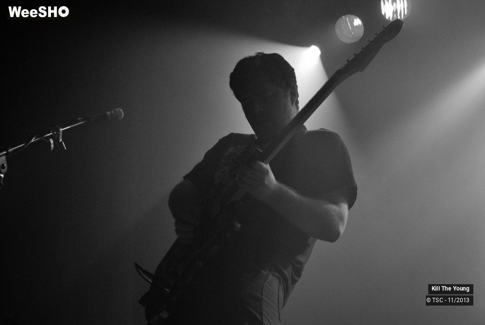 19/46 photos du spectacle Kill the Young