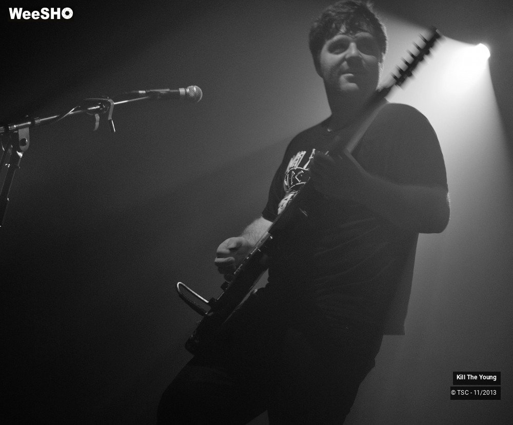 31/46 photos du spectacle Kill the Young