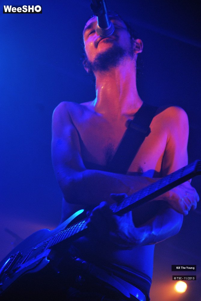 39/46 photos du spectacle Kill the Young