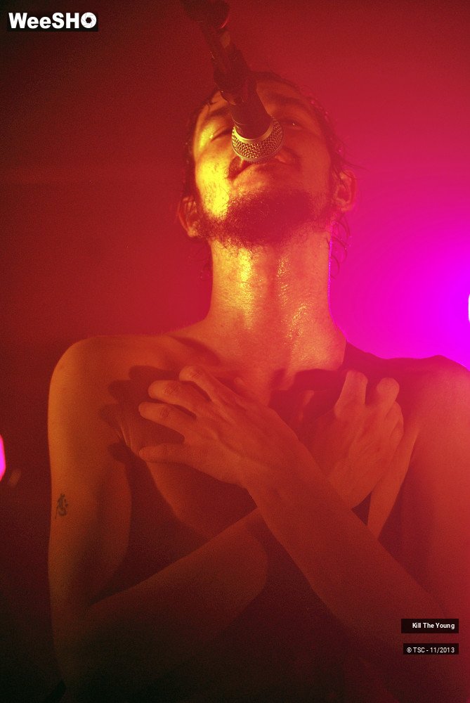 42/46 photos du spectacle Kill the Young