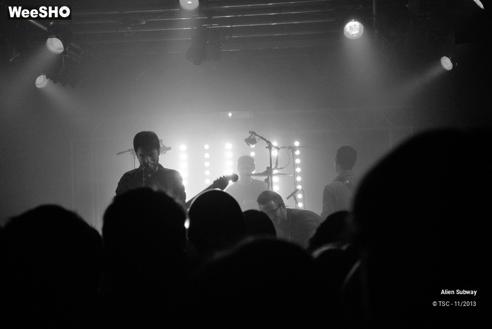 25/42 photos du spectacle Alien Subway 