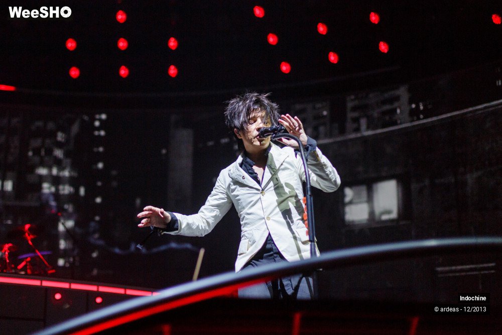 17/45 photos du spectacle Indochine