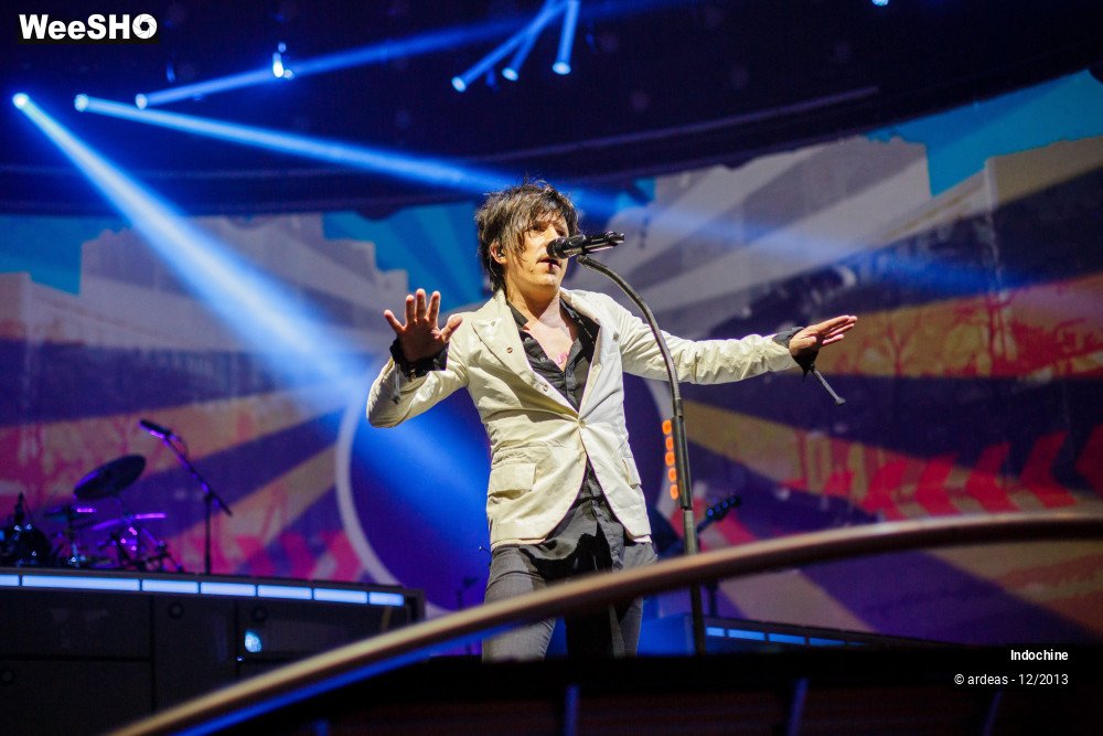 19/45 photos du spectacle Indochine