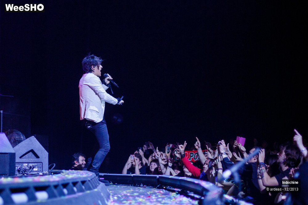 23/45 photos du spectacle Indochine