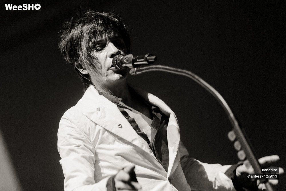 27/45 photos du spectacle Indochine