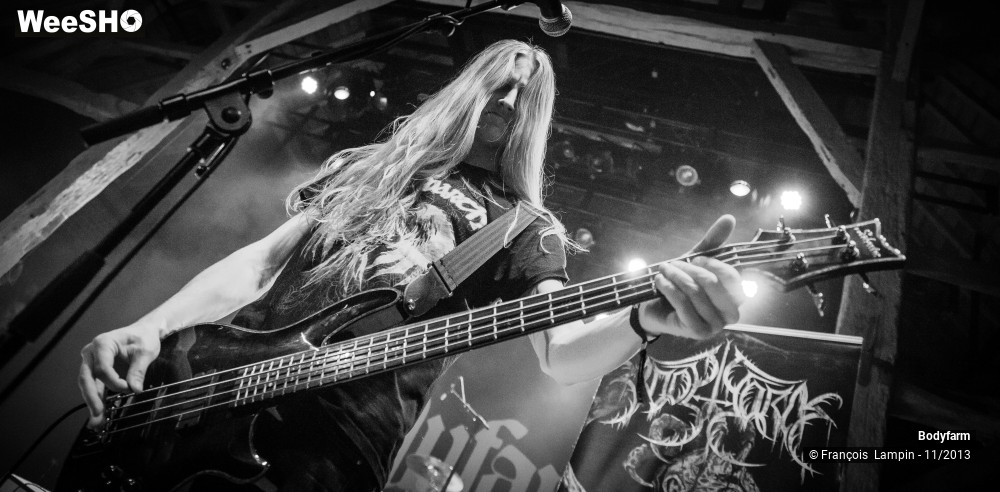 1/32 photos du spectacle Bodyfarm