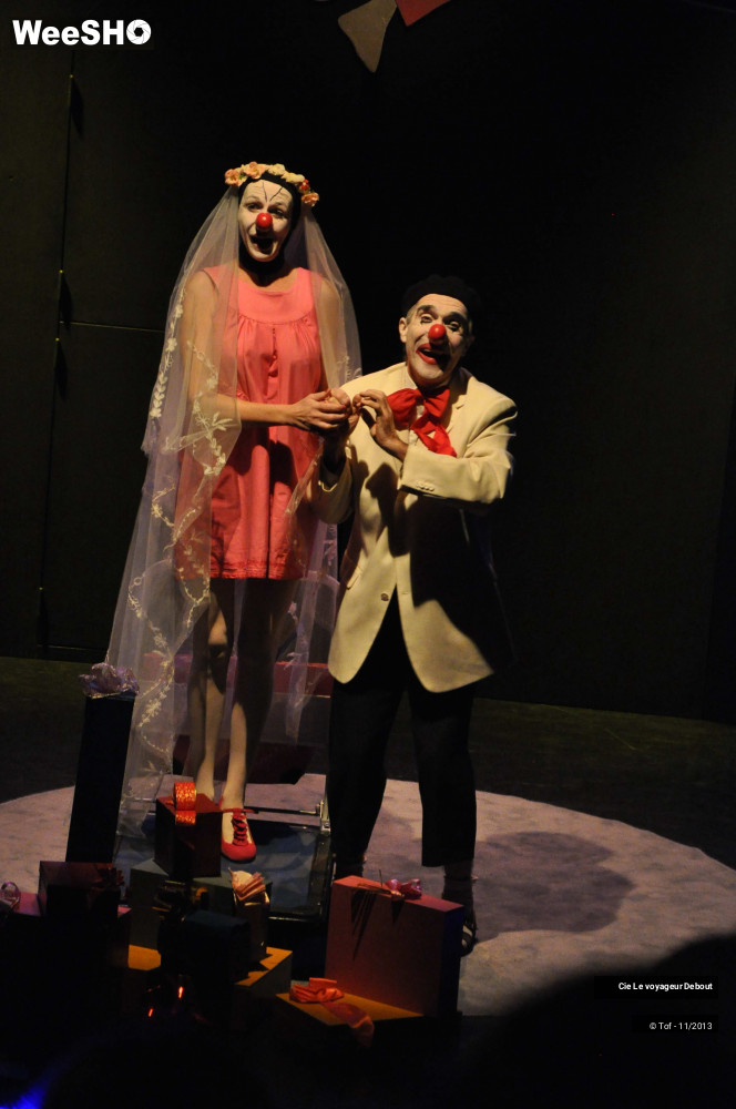9/59 photos du spectacle Les Jours Heureux