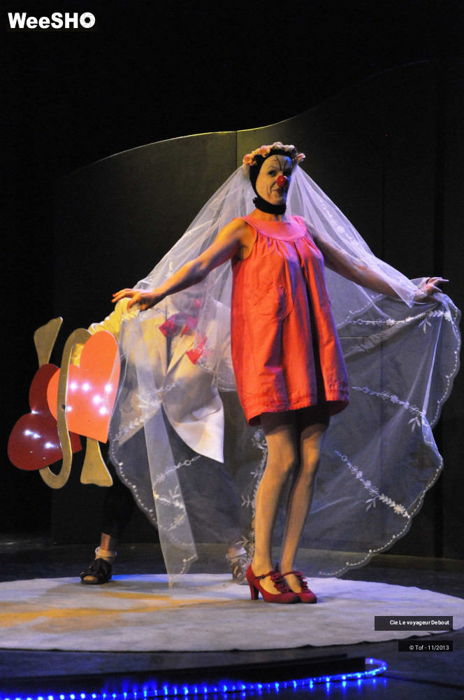 25/59 photos du spectacle Les Jours Heureux