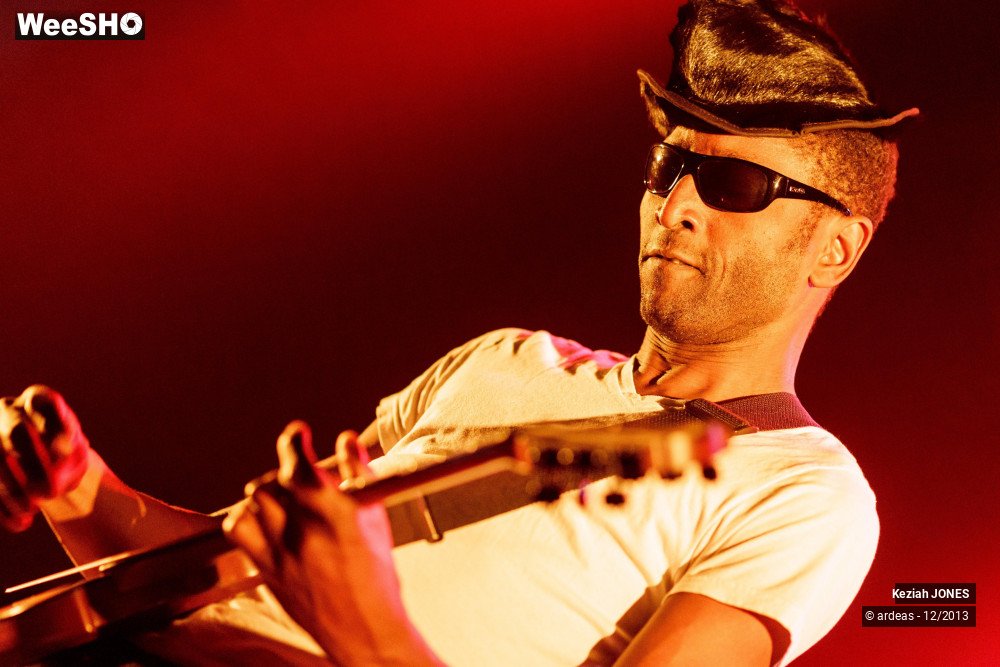 11/50 photos du spectacle Keziah Jones