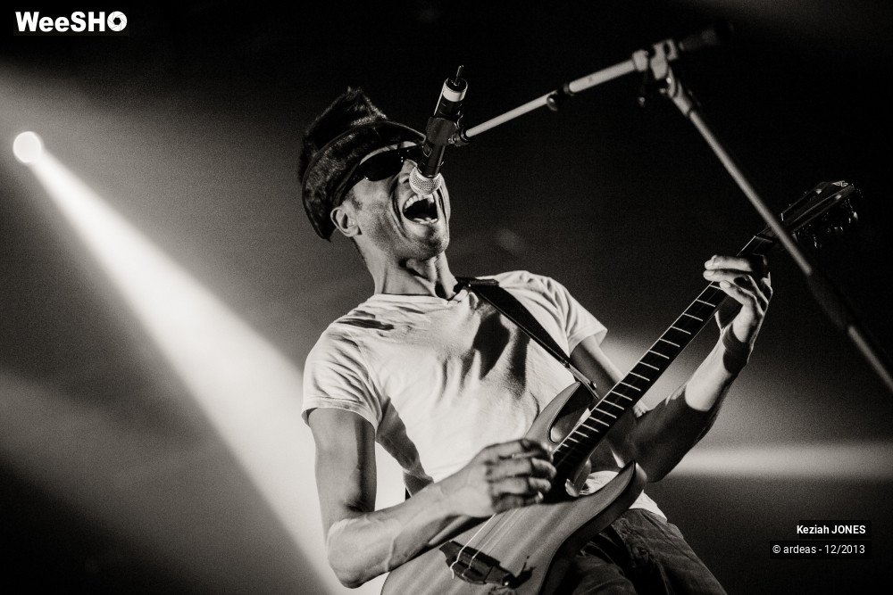 16/50 photos du spectacle Keziah Jones