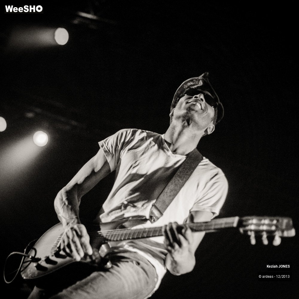 17/50 photos du spectacle Keziah Jones