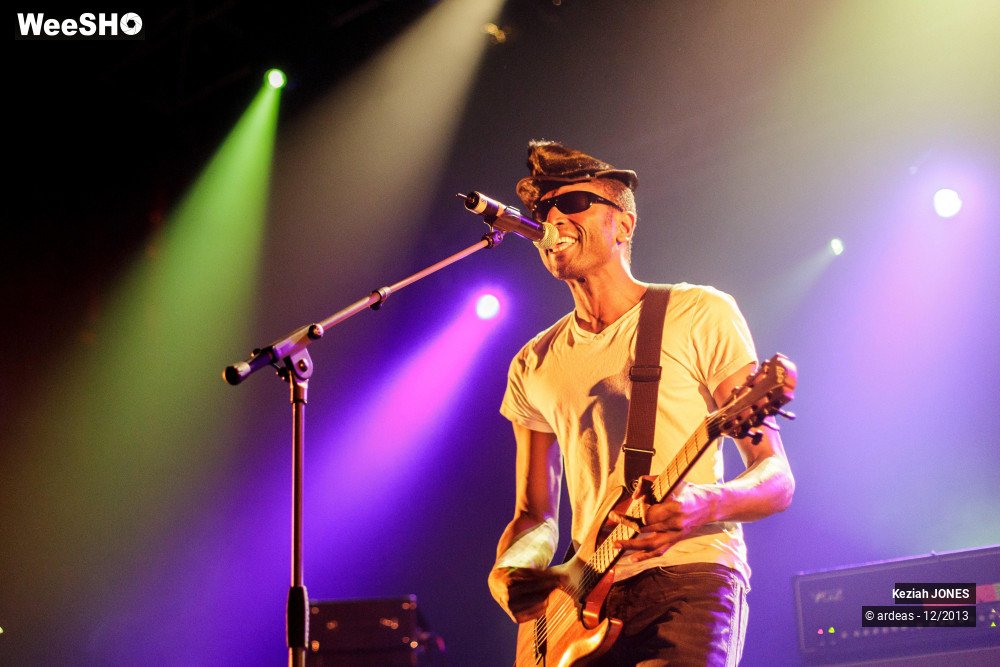 18/50 photos du spectacle Keziah Jones