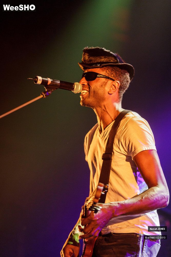 24/50 photos du spectacle Keziah Jones