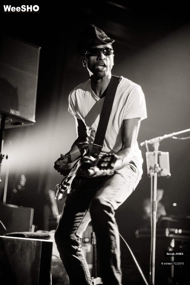 37/50 photos du spectacle Keziah Jones