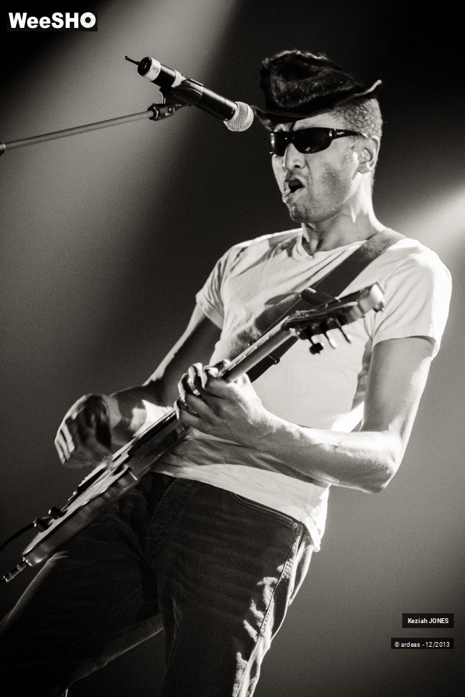 40/50 photos du spectacle Keziah Jones