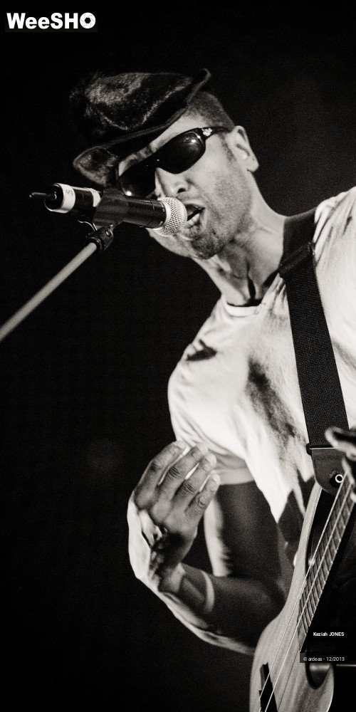 45/50 photos du spectacle Keziah Jones