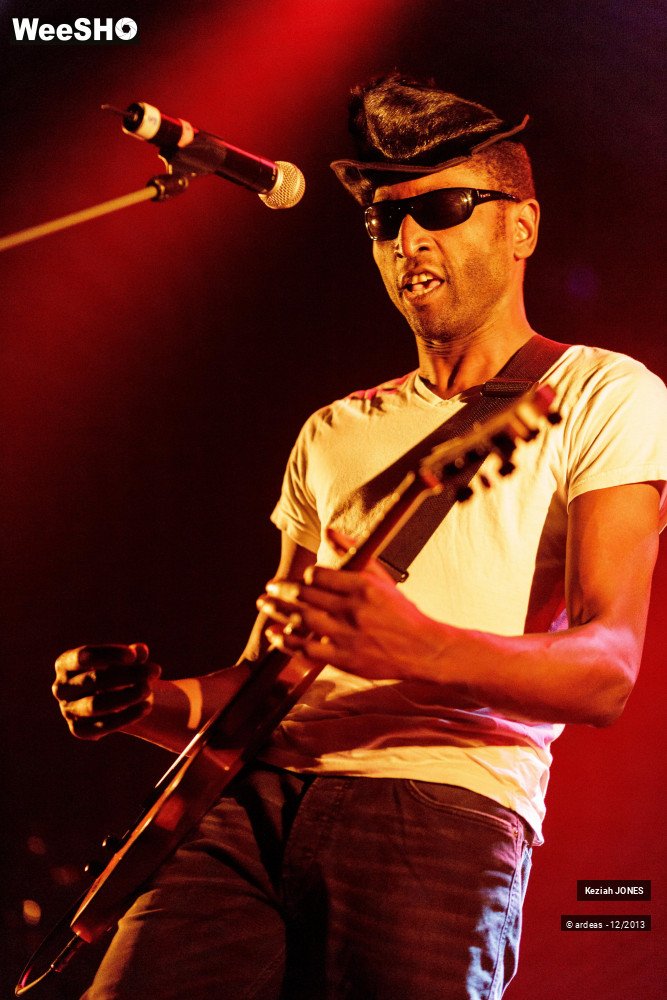 48/50 photos du spectacle Keziah Jones