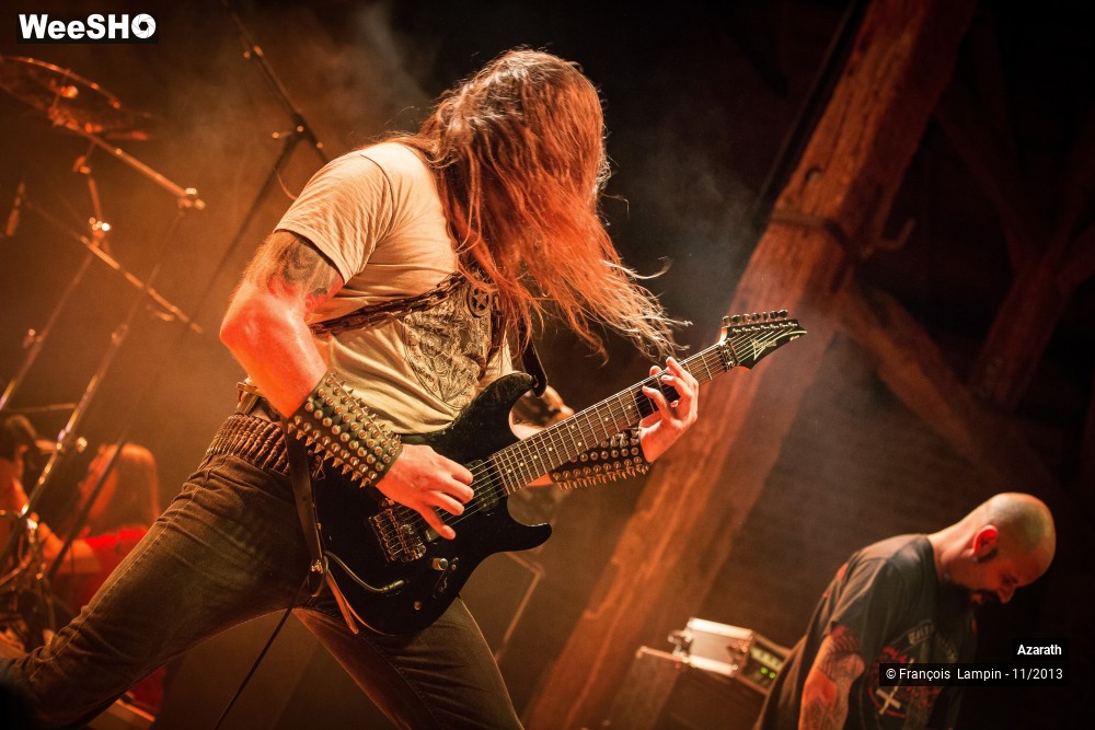 8/32 photos du spectacle Azarath