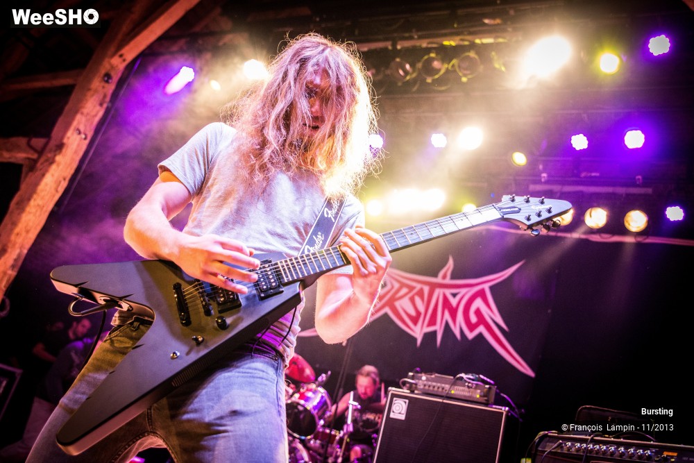 18/23 photos du spectacle Bursting