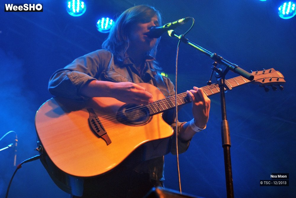 17/26 photos du spectacle Noa Moon