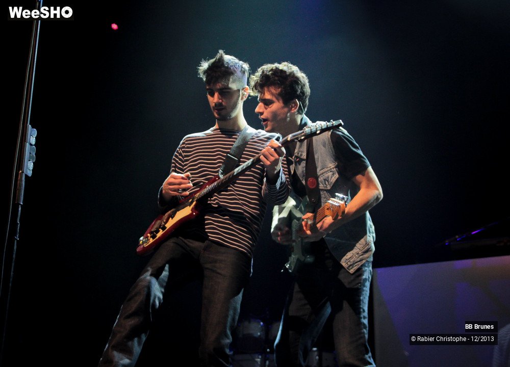 12/44 photos du spectacle B.B. Brunes