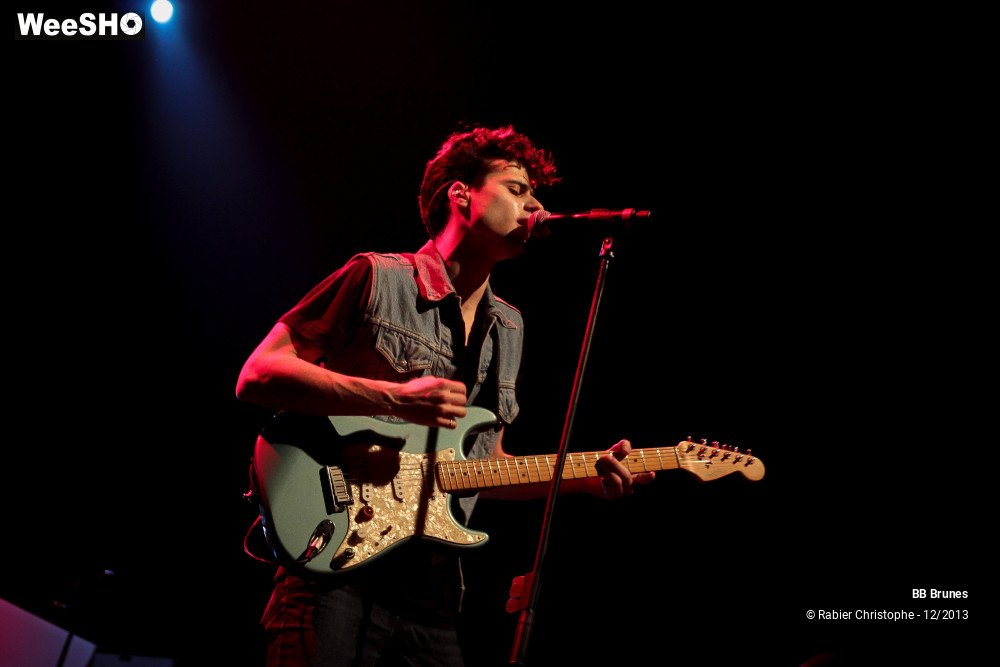 20/44 photos du spectacle B.B. Brunes