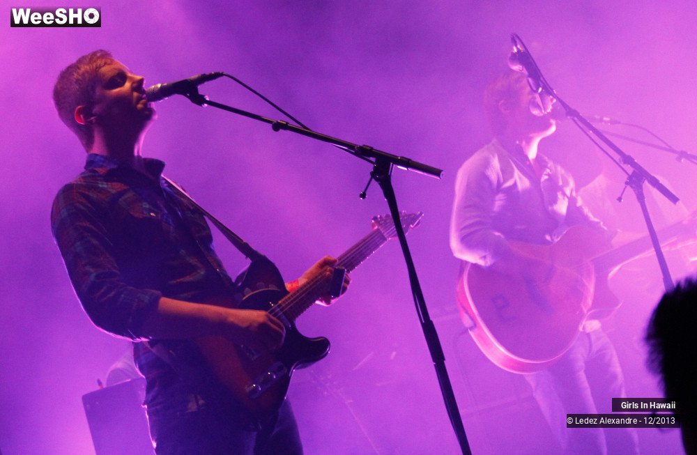 7/7 photos du spectacle Girls in Hawaii