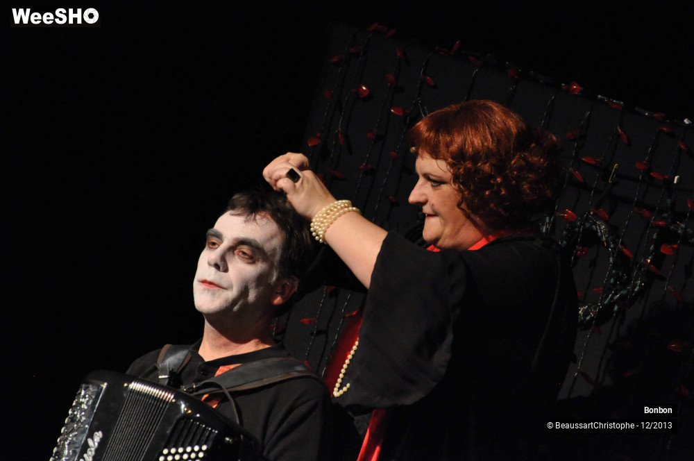 43/47 photos du spectacle Bonbon