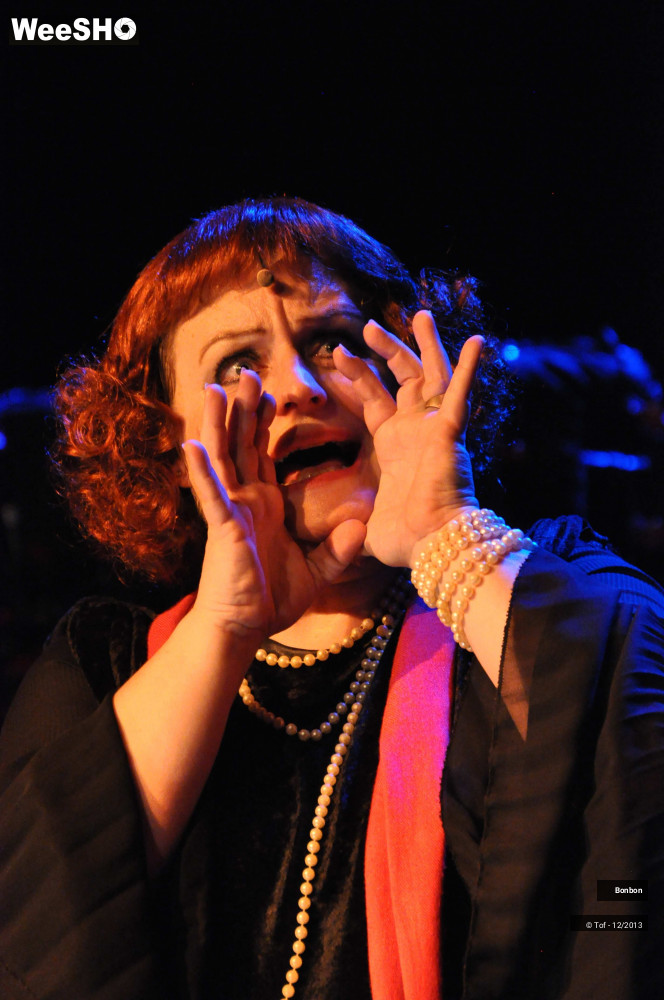 25/47 photos du spectacle Bonbon