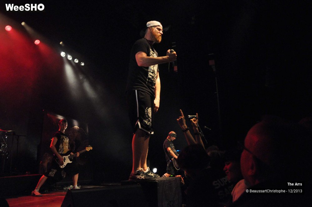 54/63 photos du spectacle The Arrs