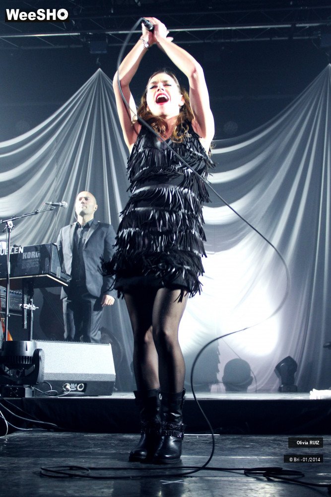 17/27 photos du spectacle Olivia Ruiz