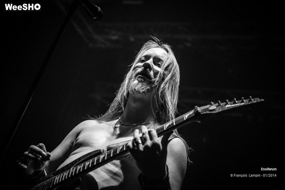 17/37 photos du spectacle Ensiferum