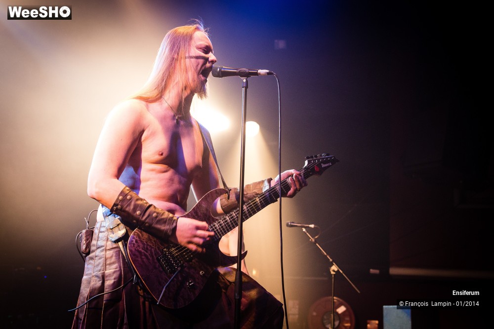 27/37 photos du spectacle Ensiferum