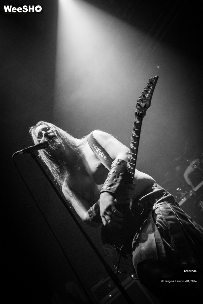 28/37 photos du spectacle Ensiferum