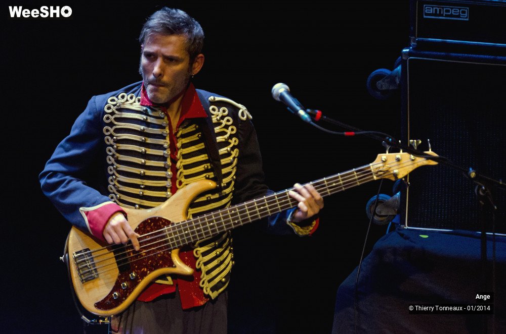 25/50 photos du spectacle Ange