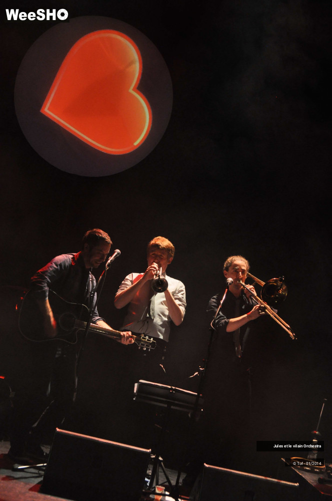 34/64 photos du spectacle Jules et le vilain Orchestra