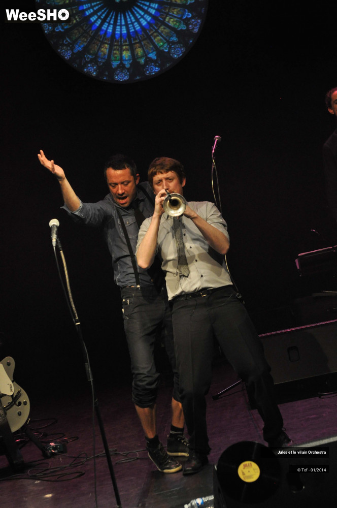 35/64 photos du spectacle Jules et le vilain Orchestra