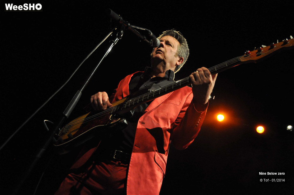 14/50 photos du spectacle Nine Below Zero