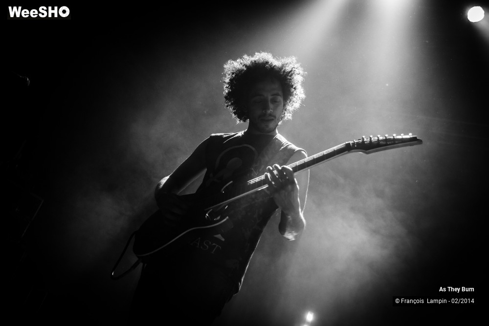 29/33 photos du spectacle As They Burn