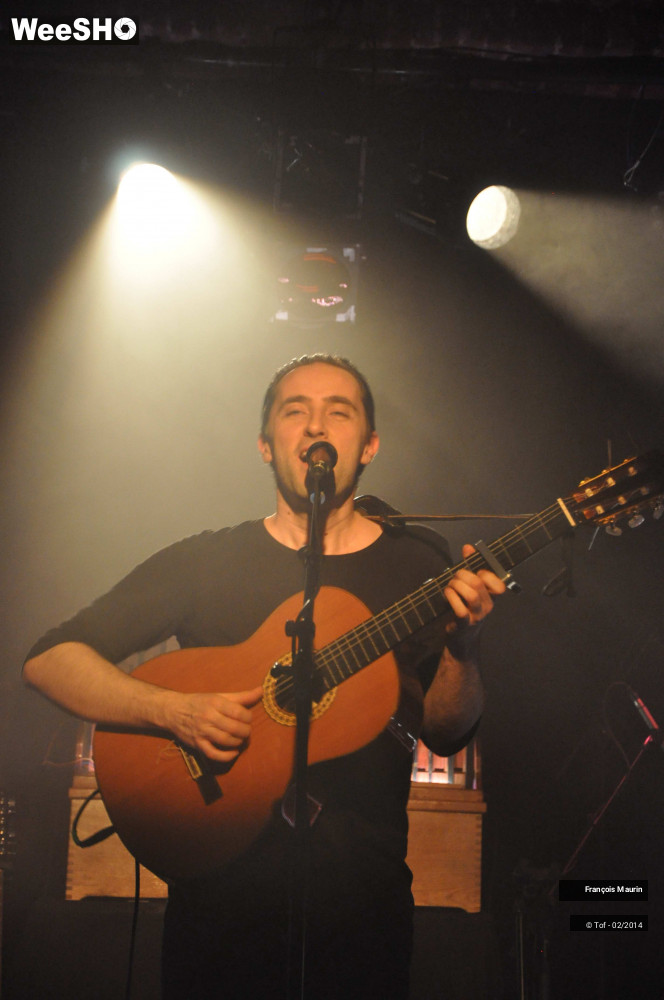 20/42 photos du spectacle François Maurin