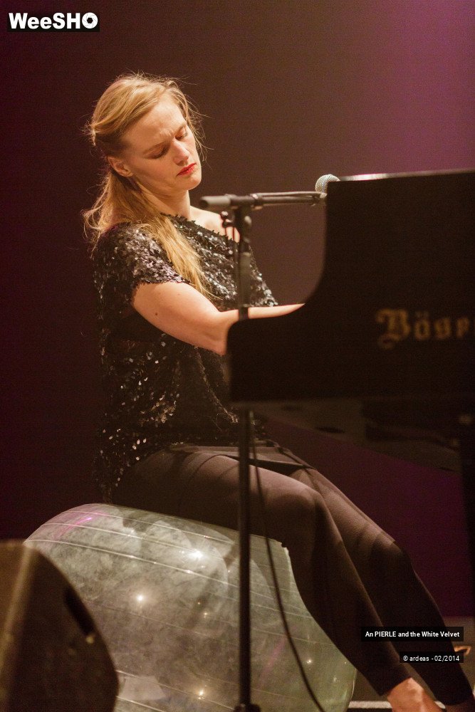 14/22 photos du spectacle An Pierlé