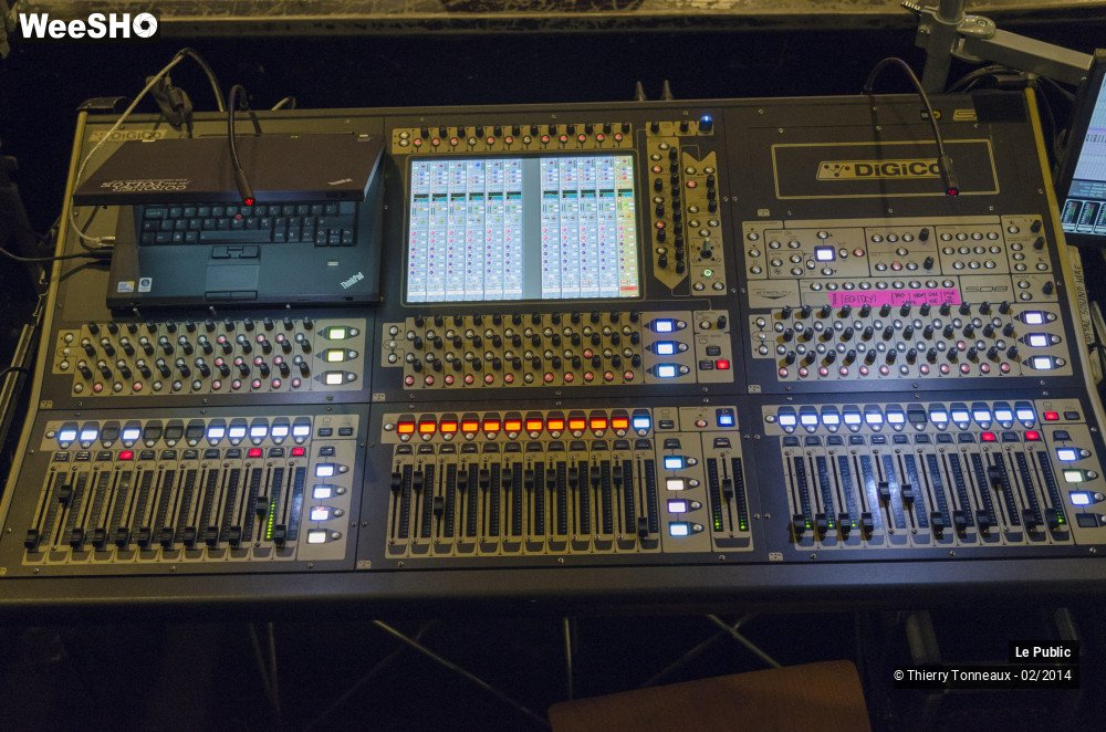 23/31 photos du spectacle The Australian Pink Floyd Show Ambiance