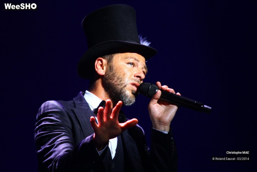 18/27 photos du spectacle Christophe Mae