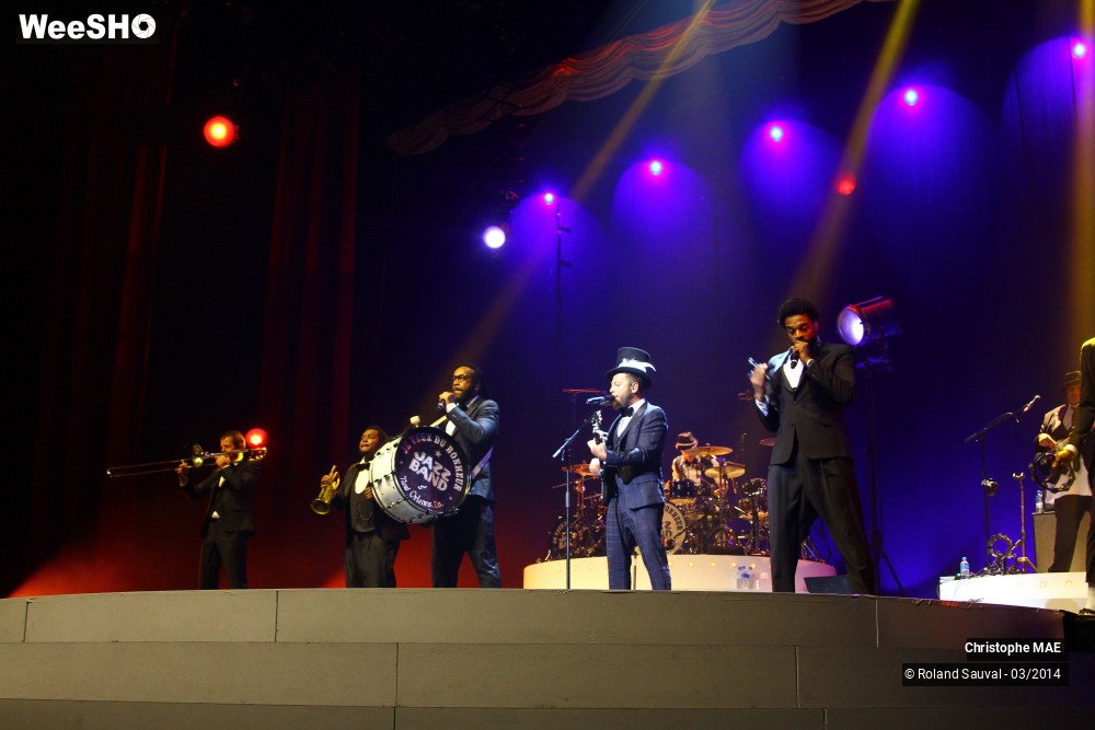 19/27 photos du spectacle Christophe Mae