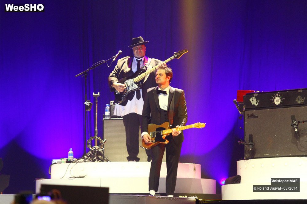 24/27 photos du spectacle Christophe Mae