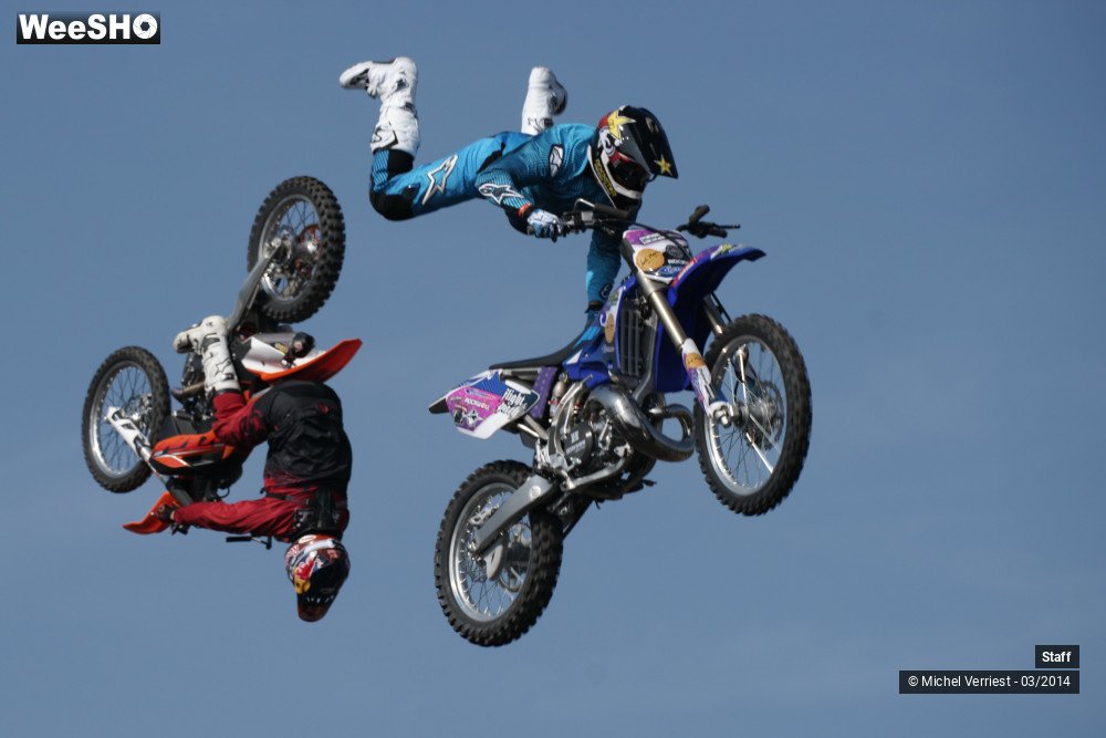 2/35 photos du spectacle 35 ème salon de la moto