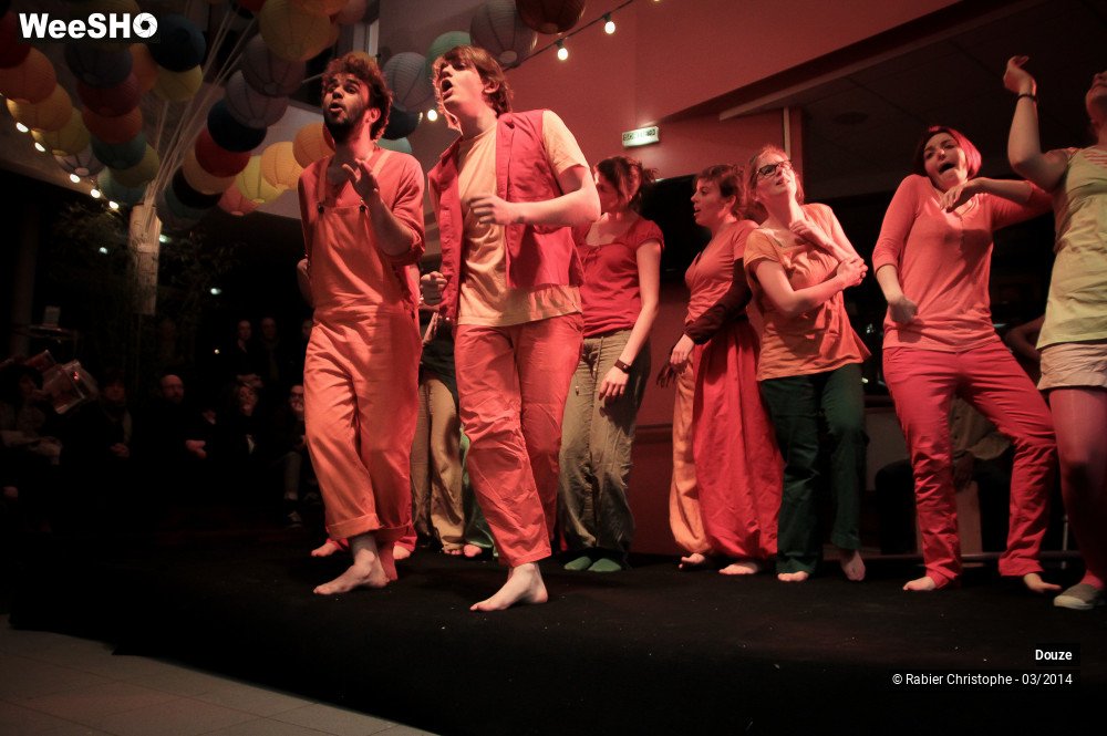 13/44 photos du spectacle Douze