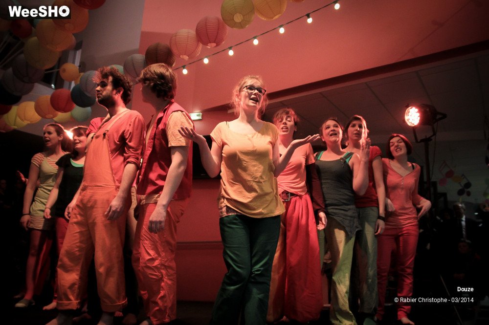 19/44 photos du spectacle Douze