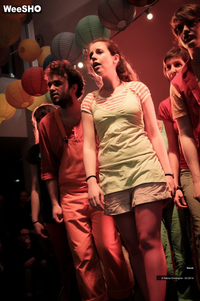 30/44 photos du spectacle Douze